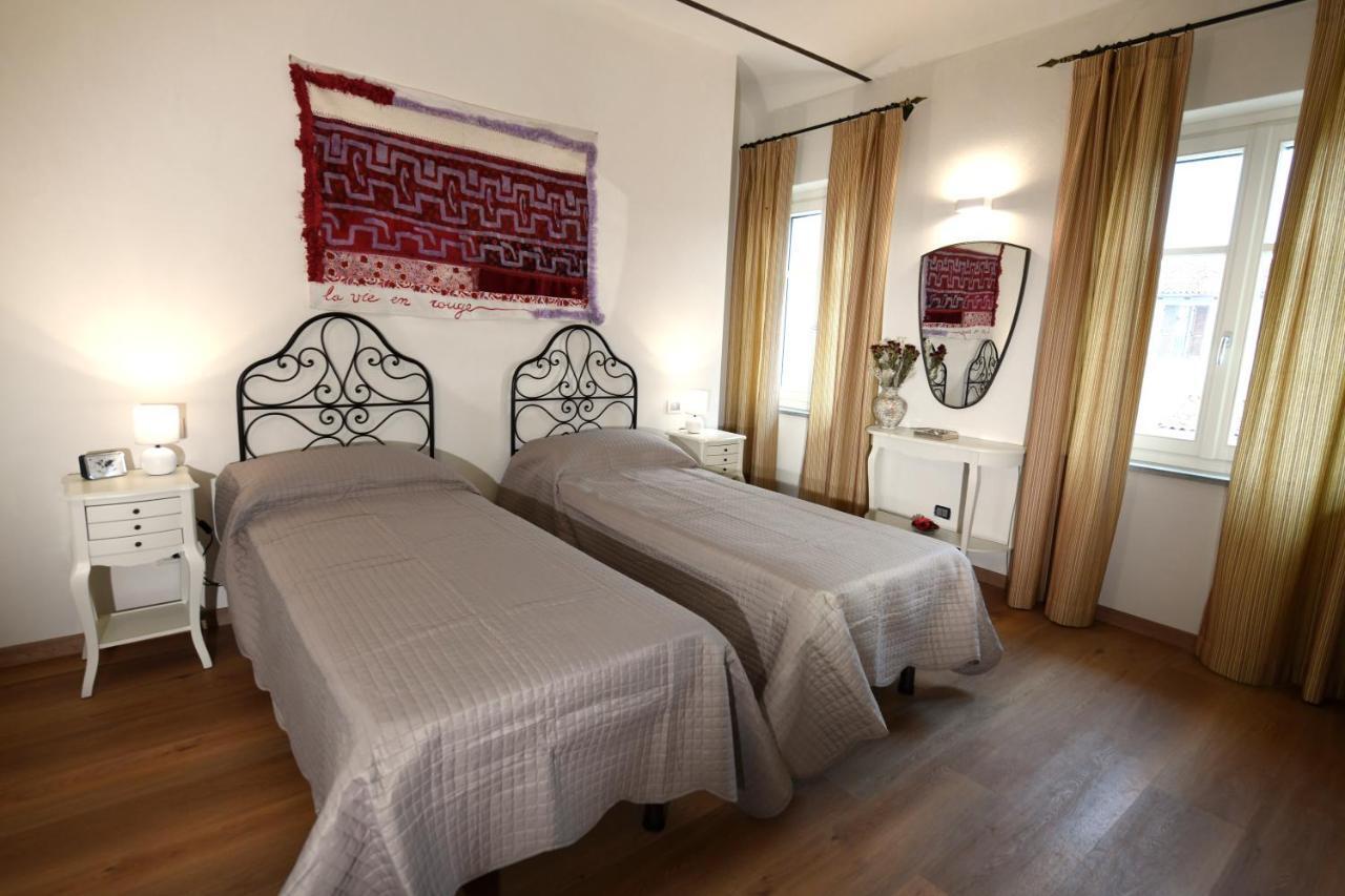 Villa Casa Delle Rocche Monteu Roero Exterior foto